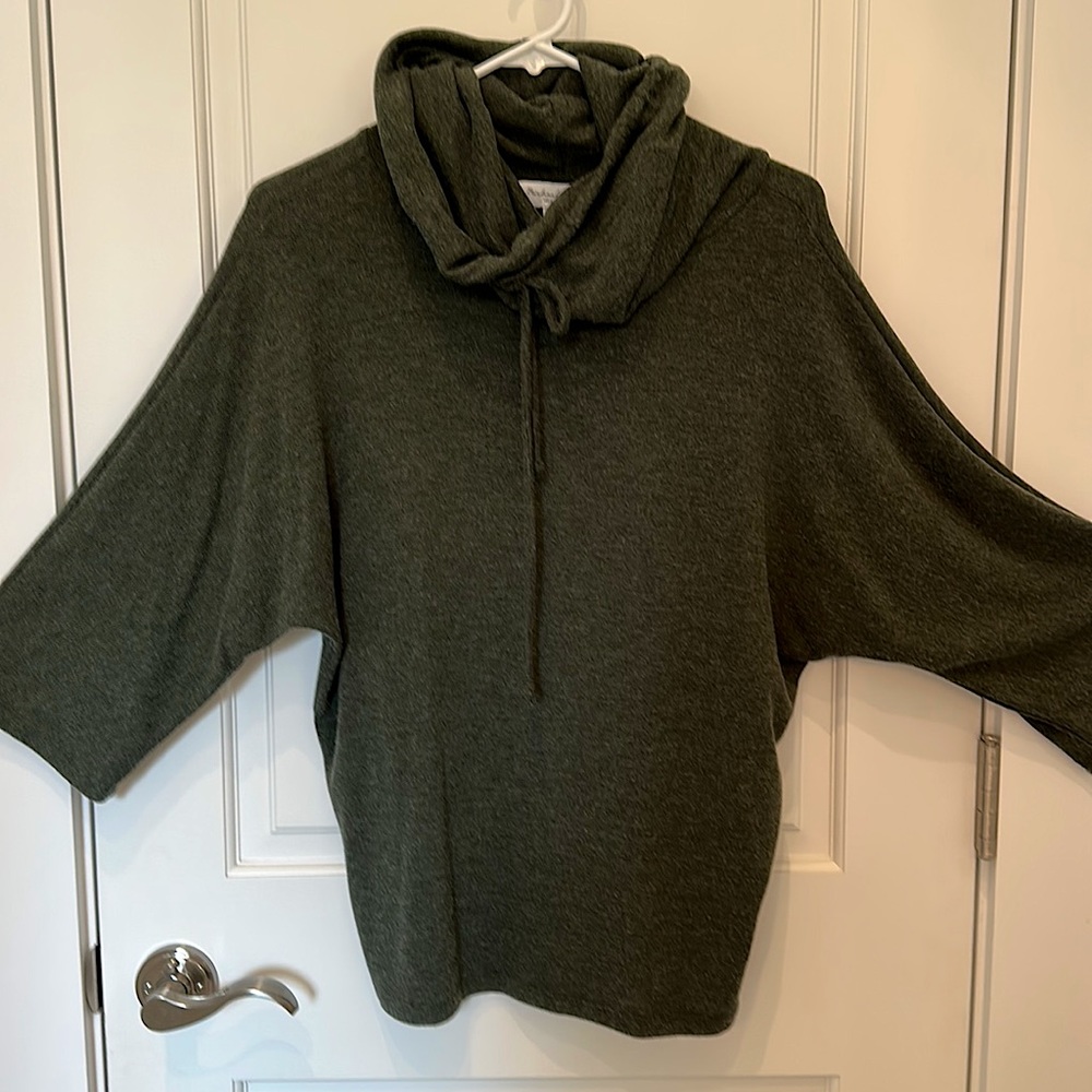 Michael Stars - Cowl neck, 3/4 sleeve pullover